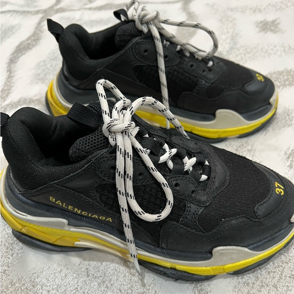 Balenciaga Unisex Black and Yellow Sneakers